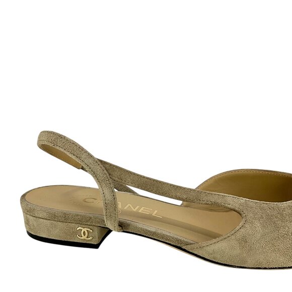 CHANEL Suede Cap Toe CC Slingbacks Size 6.5 - Picture 2 of 7